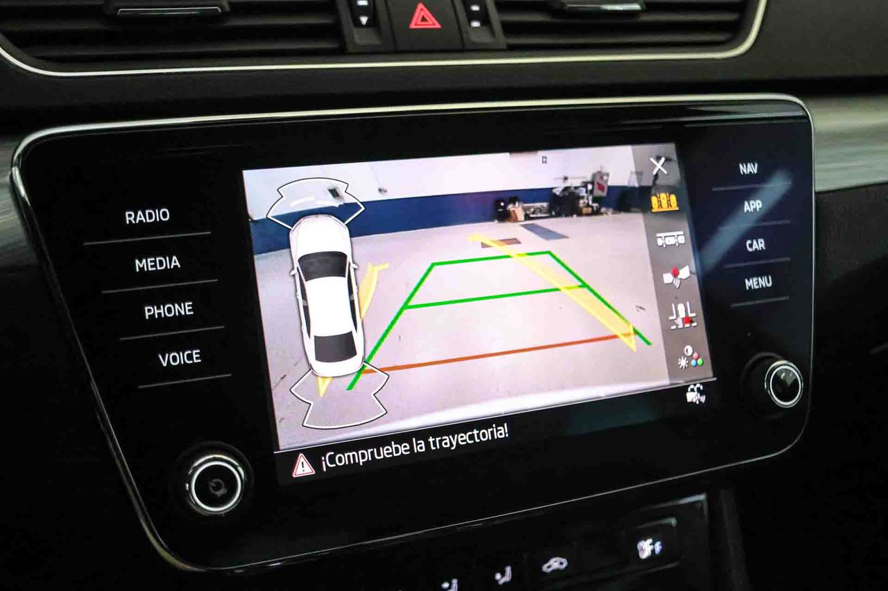 Skoda Superb Ambition 1.4 TSI iV P-HEV DSG - Foto 54