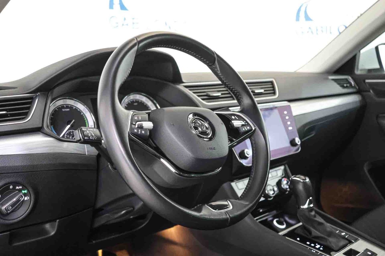 Skoda Superb Ambition 1.4 TSI iV P-HEV DSG - Foto 6