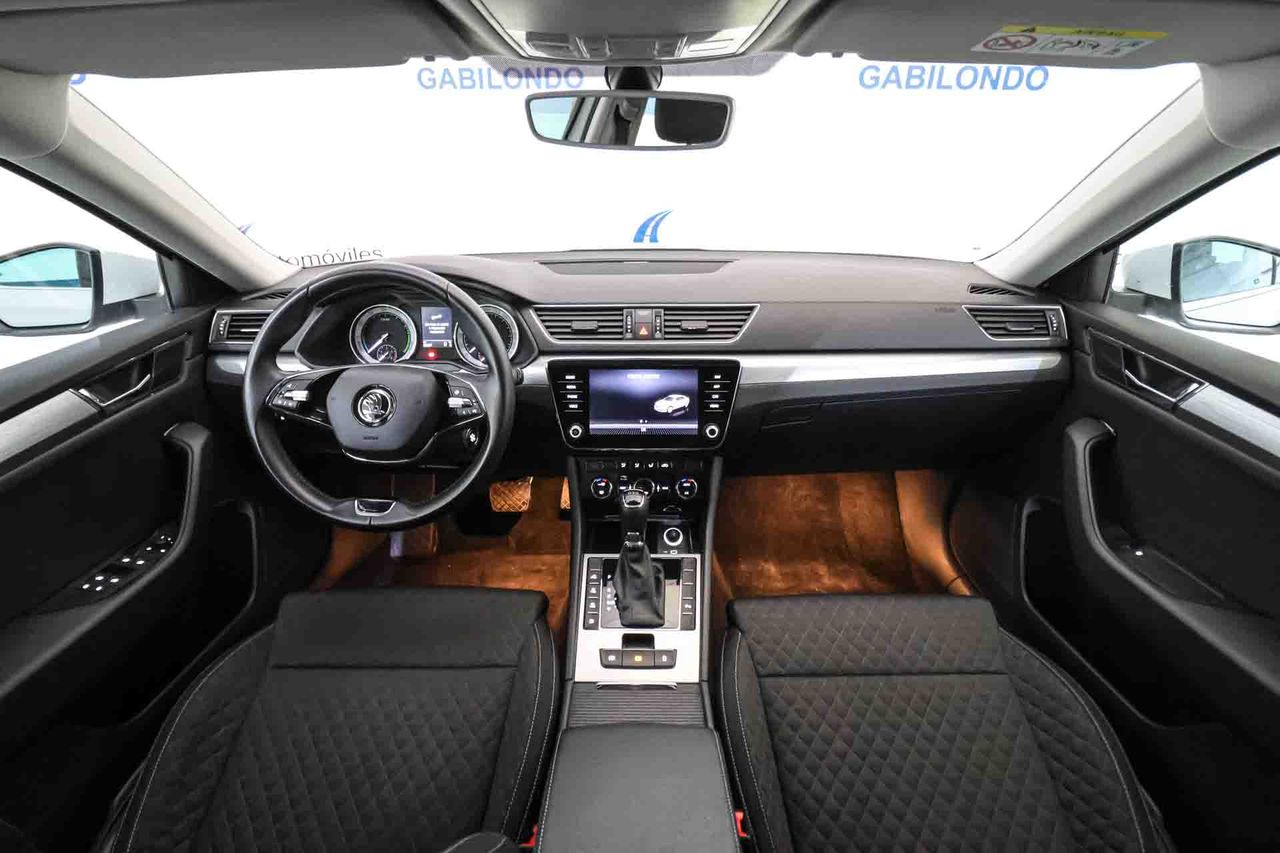 Skoda Superb Ambition 1.4 TSI iV P-HEV DSG - Foto 36