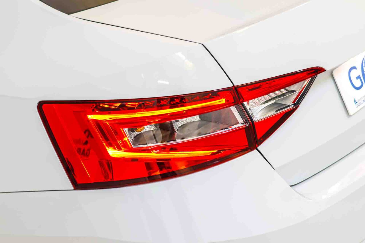 Skoda Superb Ambition 1.4 TSI iV P-HEV DSG - Foto 20