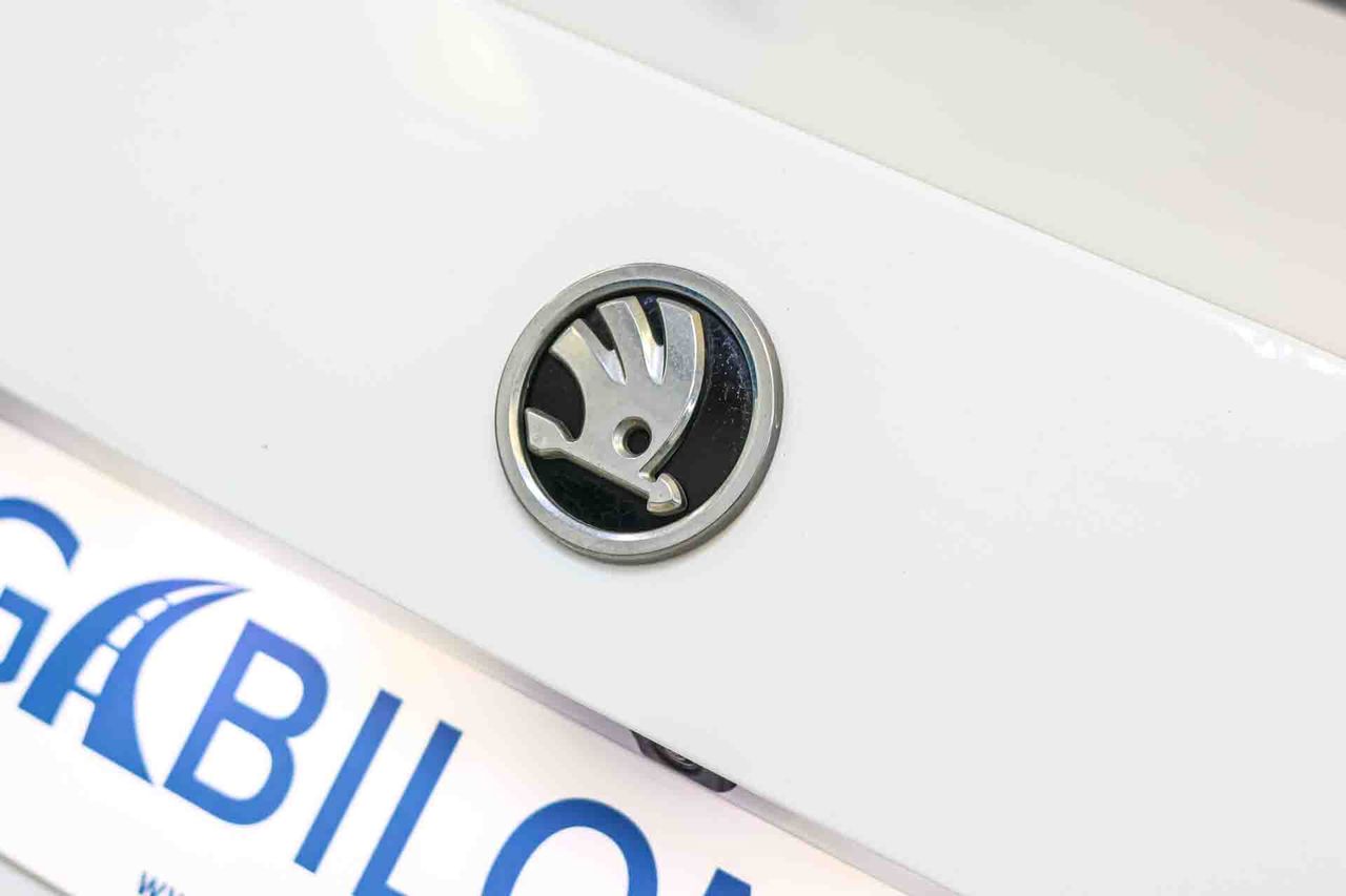 Skoda Superb Ambition 1.4 TSI iV P-HEV DSG - Foto 16