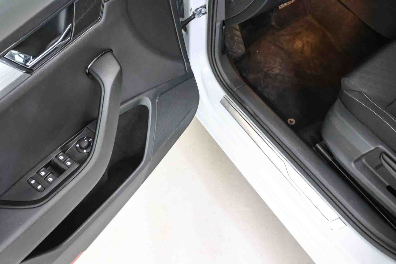 Skoda Superb Ambition 1.4 TSI iV P-HEV DSG - Foto 33