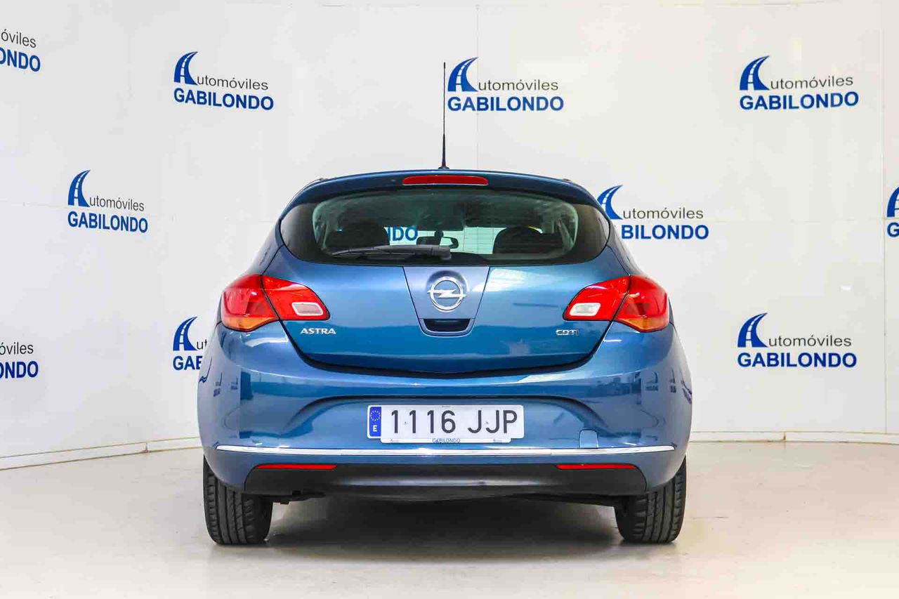 Opel Astra 1.6 CDTi 110 CV Excellence - Foto 5