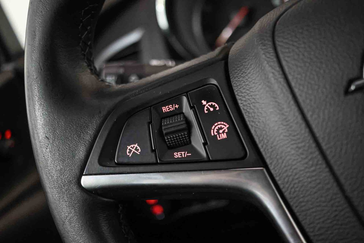 Opel Astra 1.6 CDTi 110 CV Excellence - Foto 34