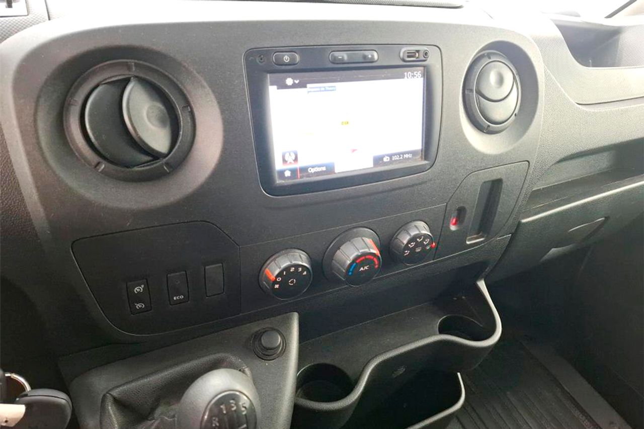 Renault Master Furgón 3300 L2H2 2.3 dCi - Foto 6