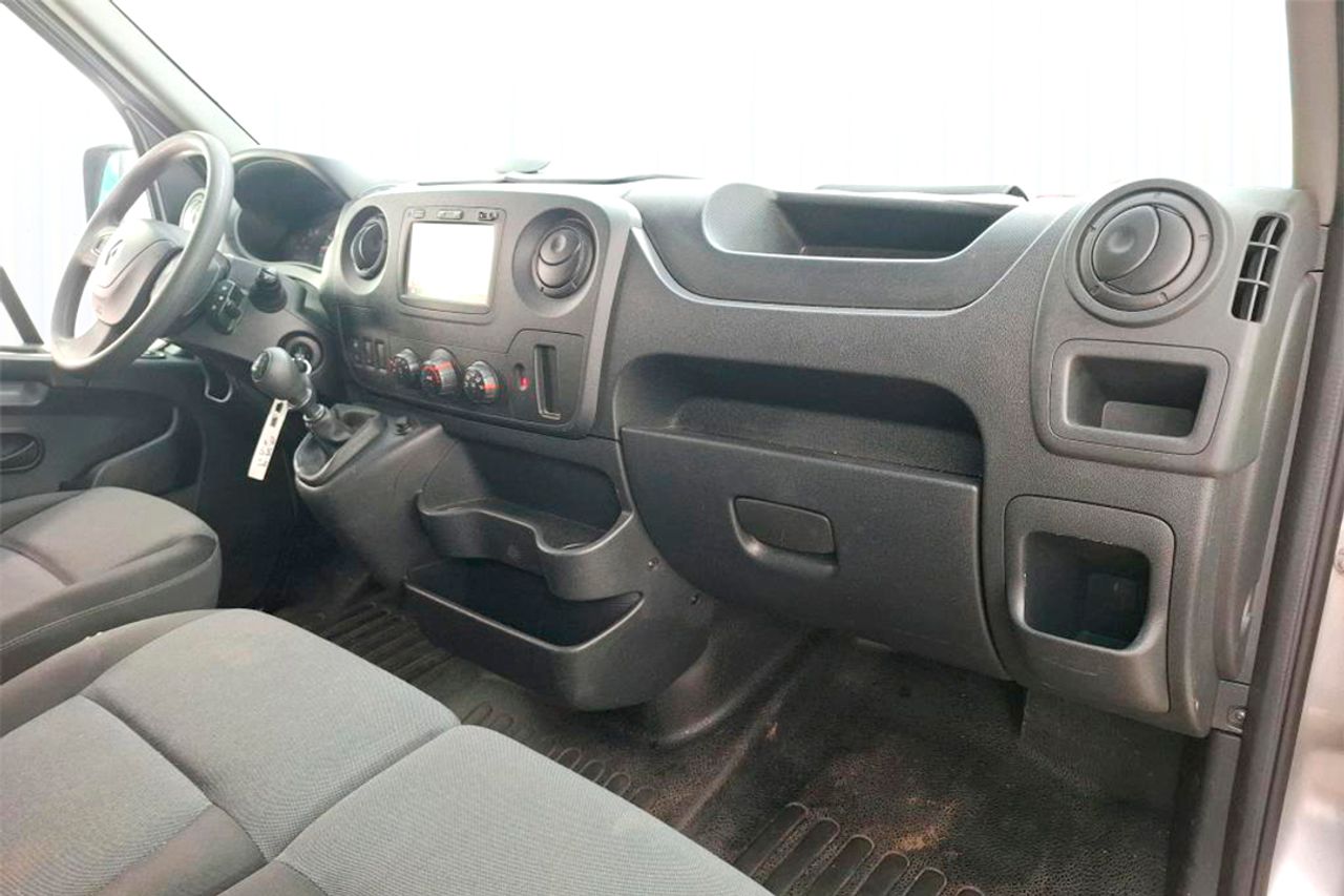 Renault Master Furgón 3300 L2H2 2.3 dCi - Foto 4