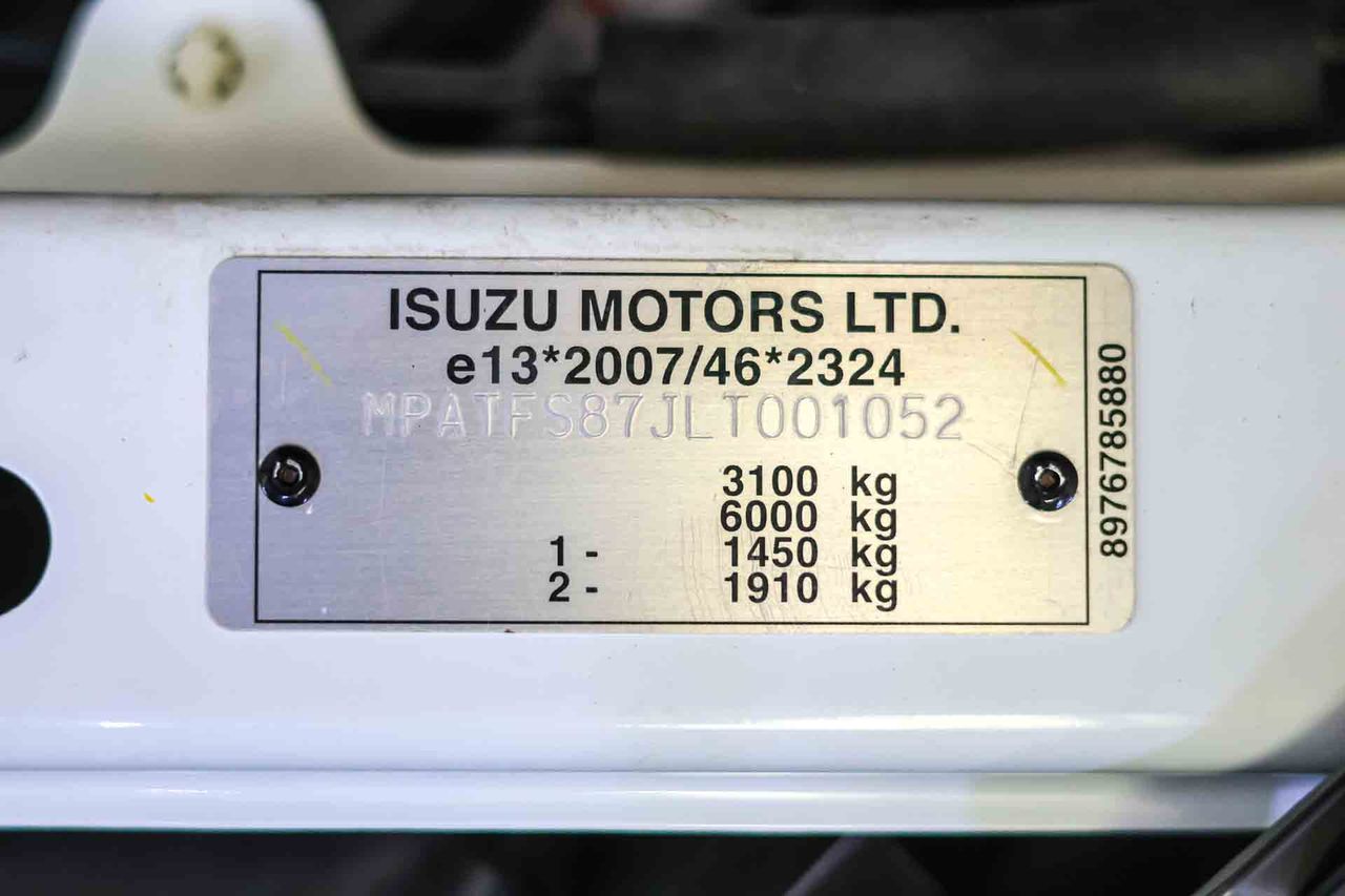 Isuzu D-Max Crew N60 BB 4x4 M/T - Foto 9