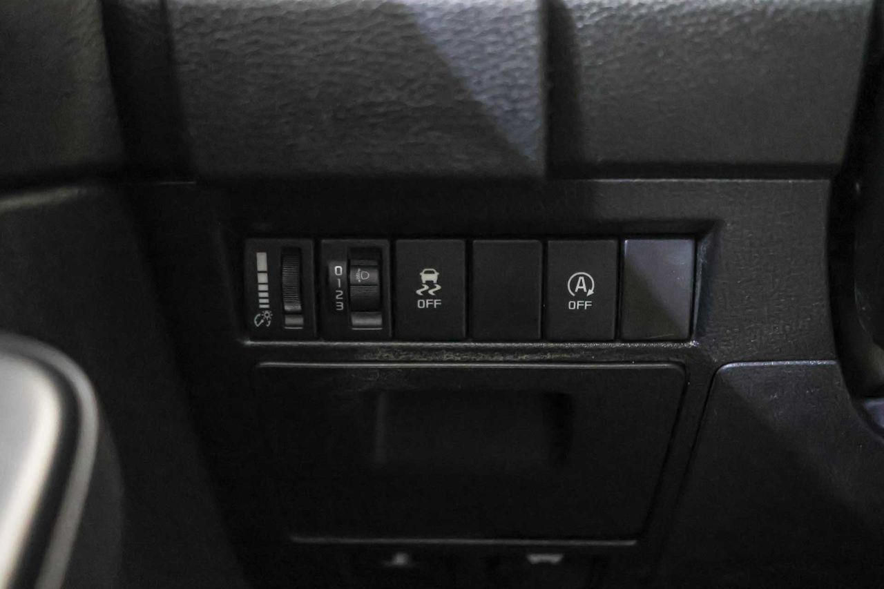 Isuzu D-Max Crew N60 BB 4x4 M/T - Foto 28