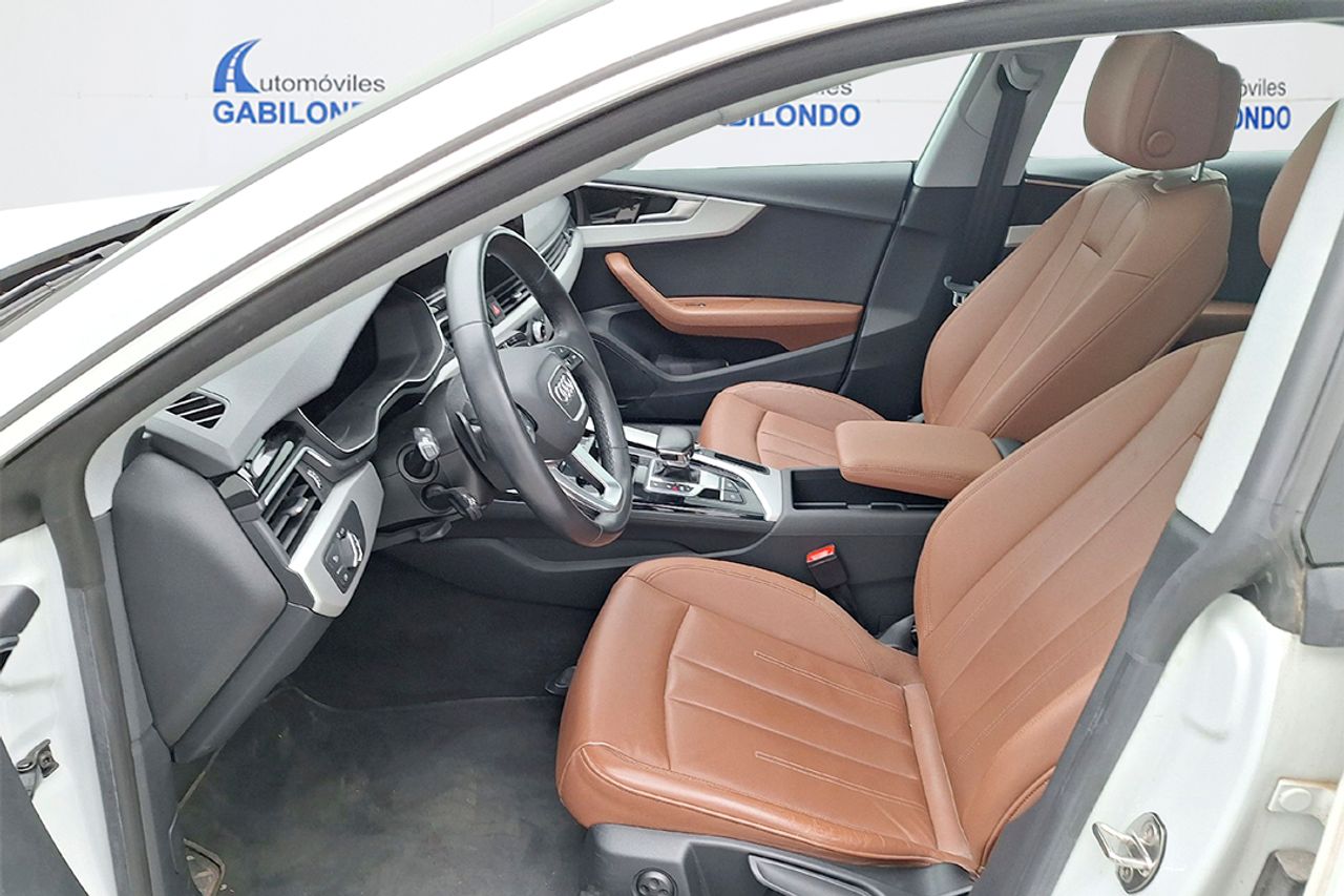 Audi A5 35 TDI 120kW (163CV) S tronic Sportback **Techo panorámico** - Foto 6