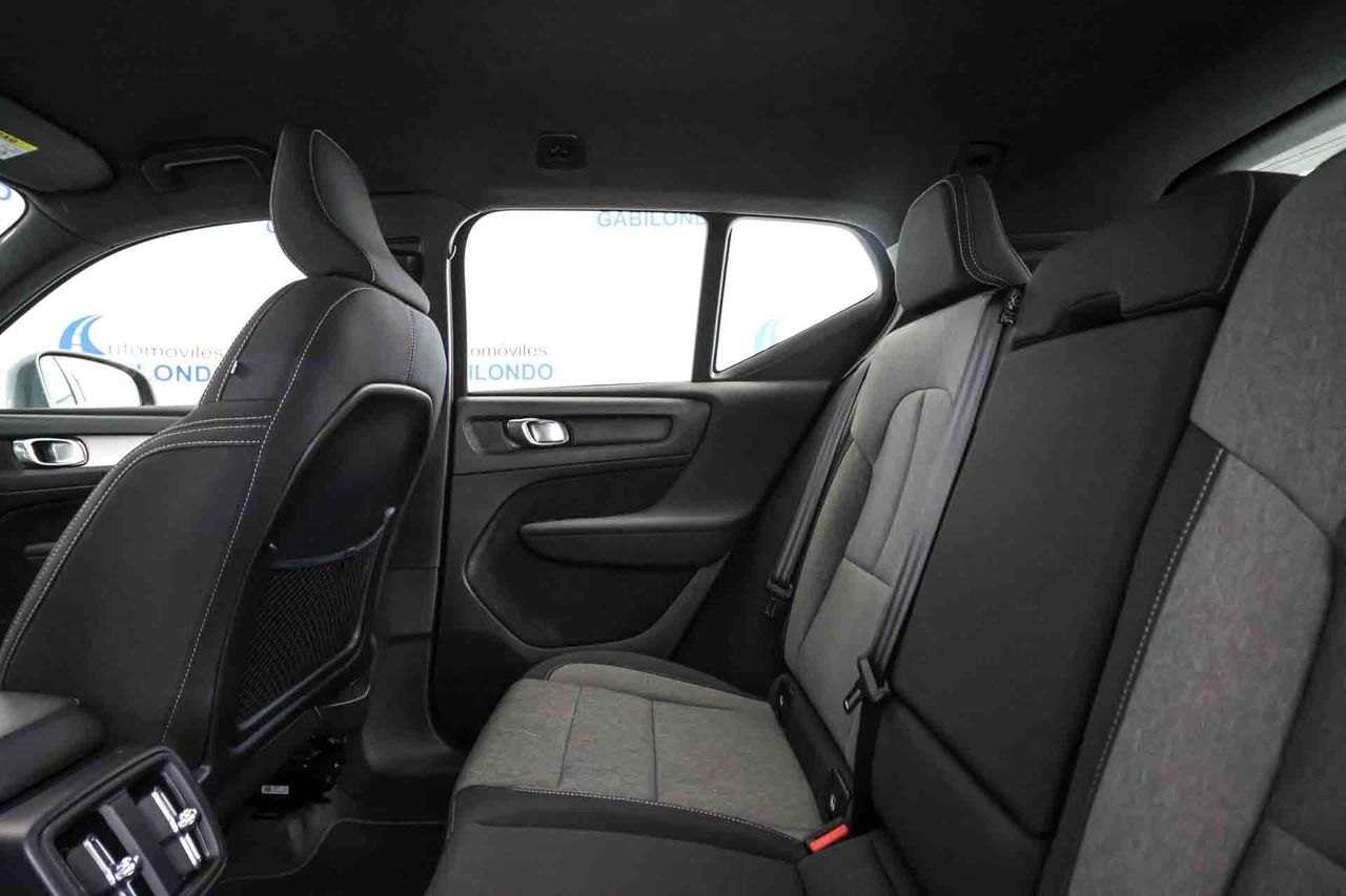 Volvo XC40 2.0 B3 G Core Auto - Foto 49