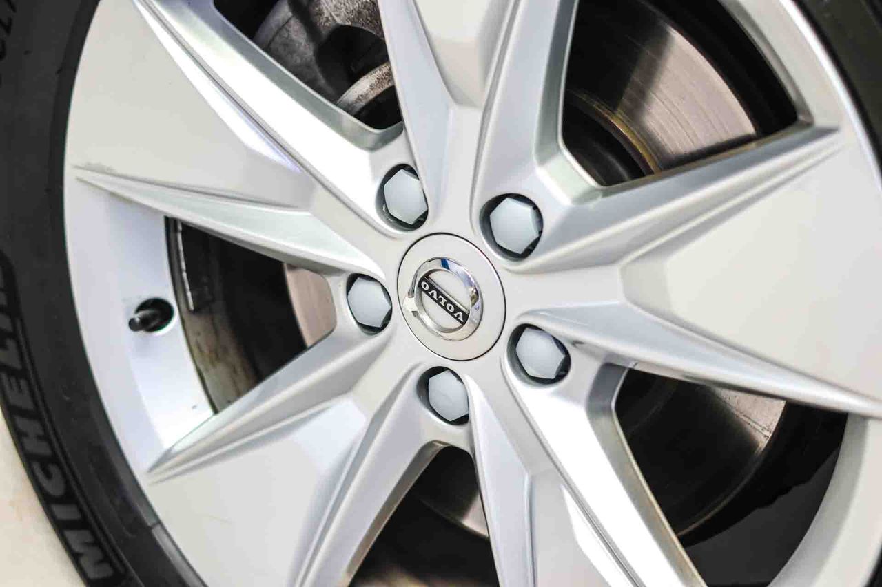 Volvo XC40 2.0 B3 G Core Auto - Foto 23
