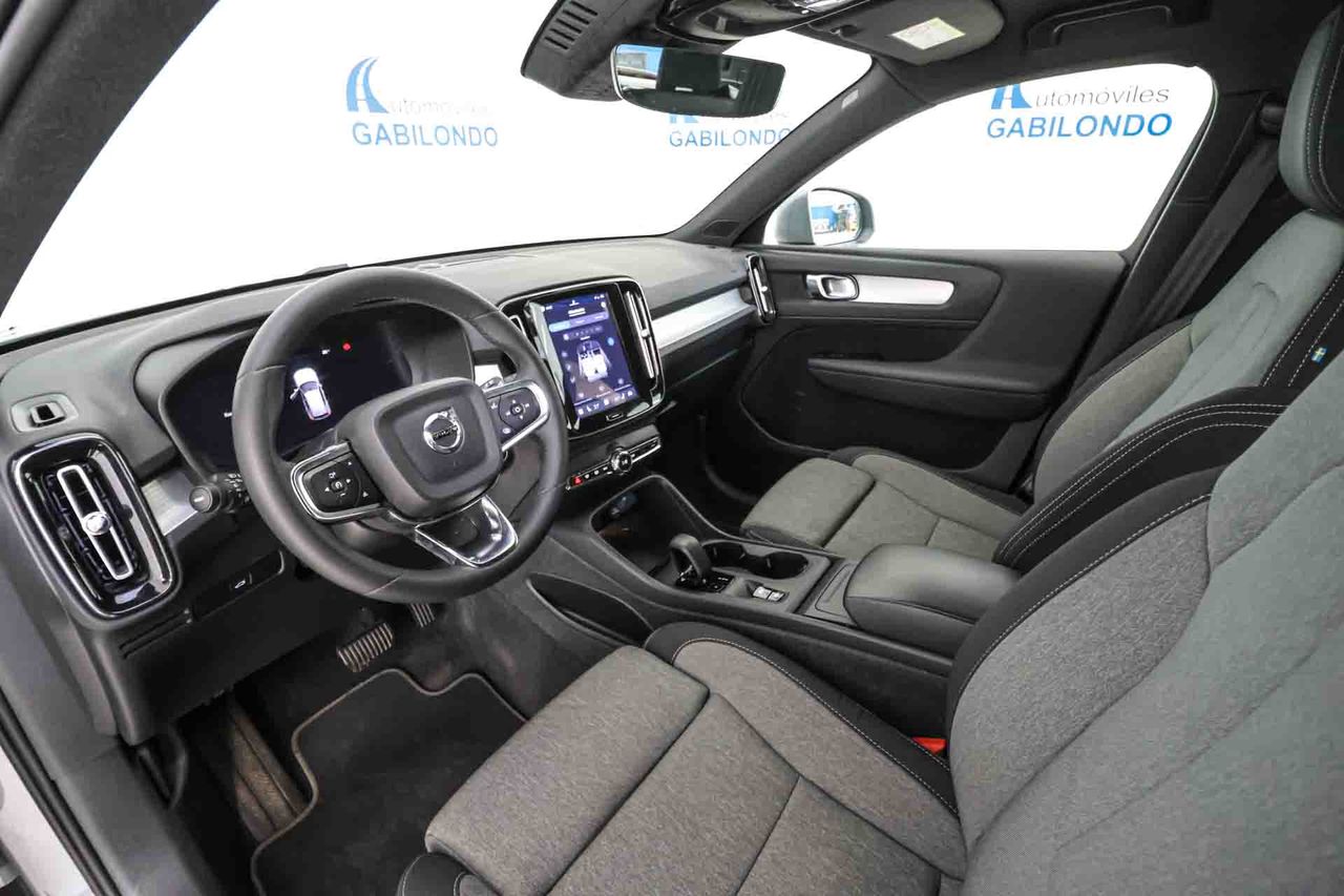 Volvo XC40 2.0 B3 G Core Auto - Foto 9