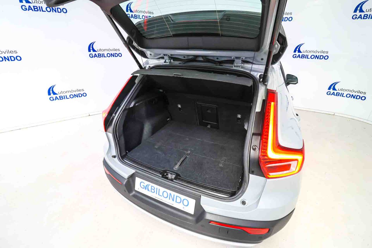Volvo XC40 2.0 B3 G Core Auto - Foto 50