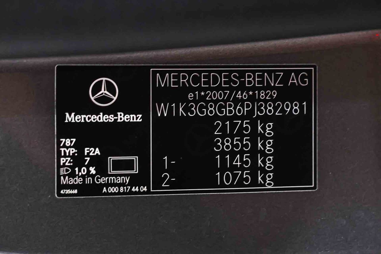 Mercedes Clase A A 250 e Sedán - Foto 8