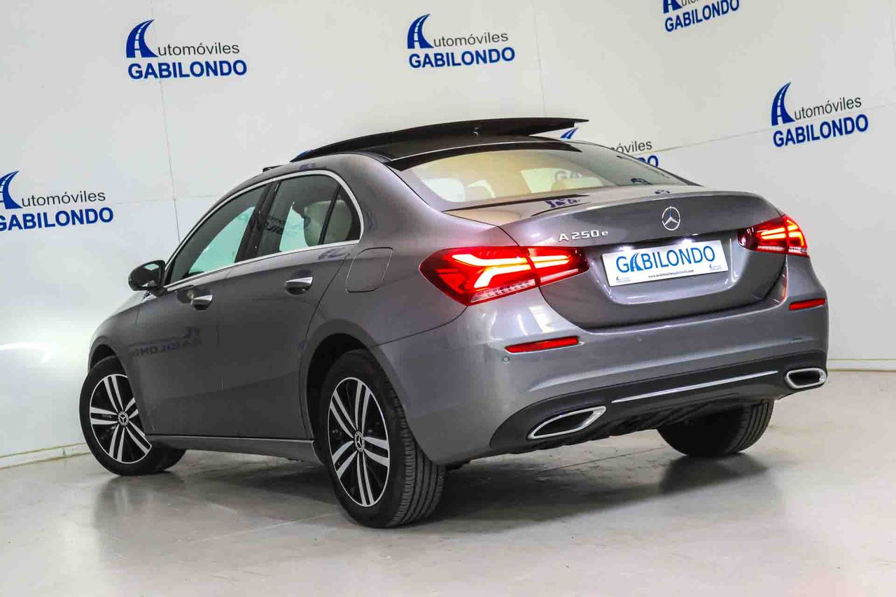 Mercedes Clase A A 250 e Sedán - Foto 21