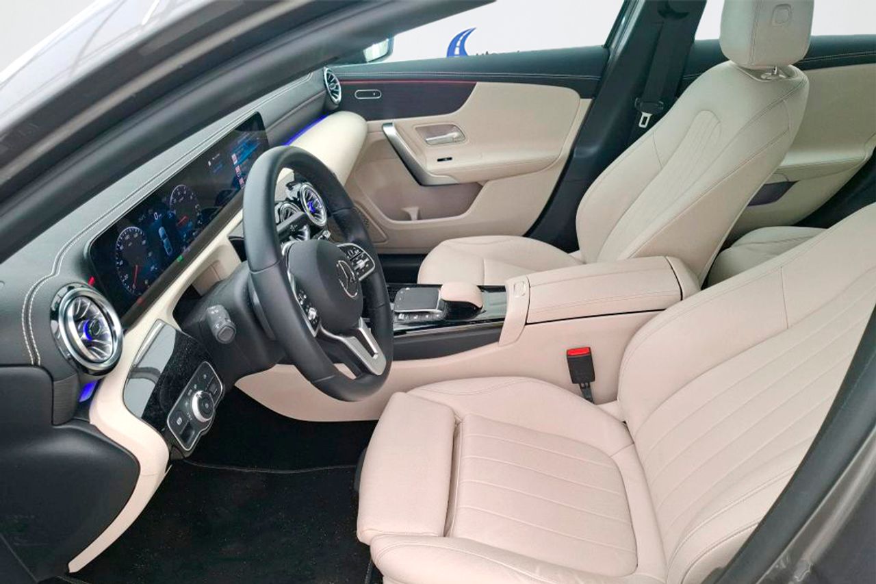 Mercedes Clase A A 250 e Sedán - Foto 6
