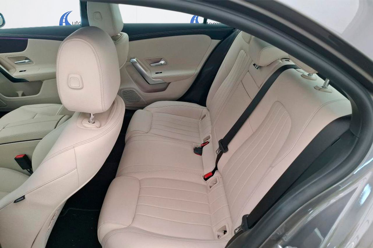 Mercedes Clase A A 250 e Sedán - Foto 7