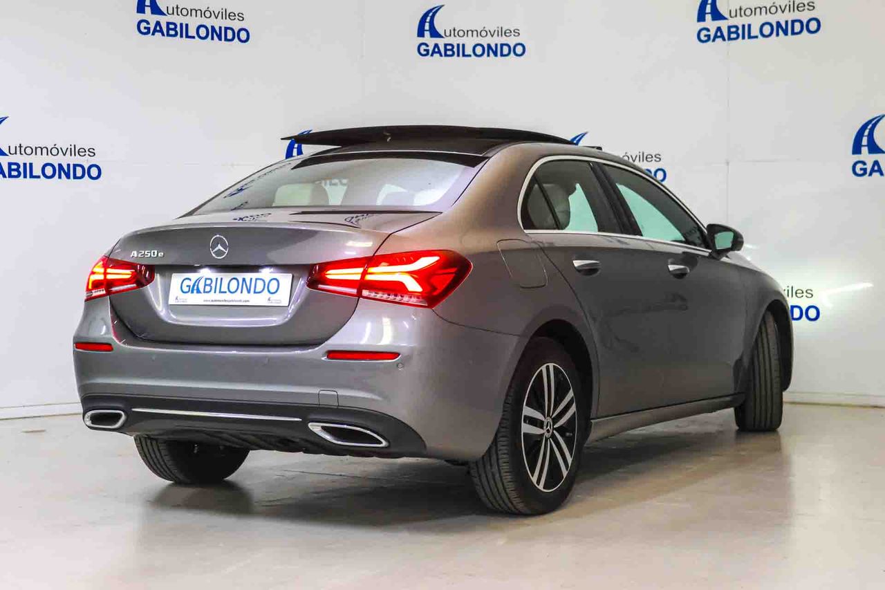 Mercedes Clase A A 250 e Sedán - Foto 16