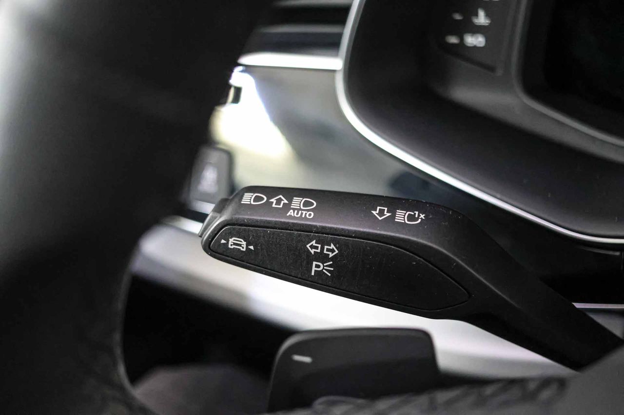 Audi Q8 50 TDI 210kW (286CV) quattro tiptronic **Techo panorámico** - Foto 42