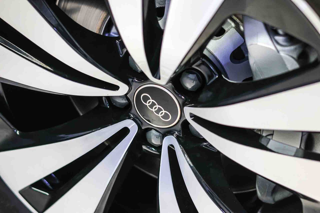 Audi Q8 50 TDI 210kW (286CV) quattro tiptronic **Techo panorámico** - Foto 24