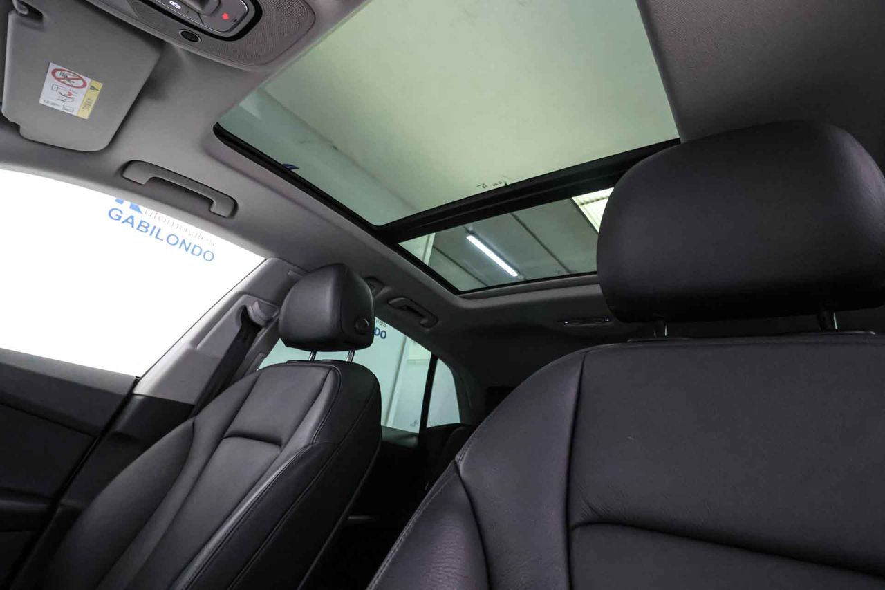 Audi Q8 50 TDI 210kW (286CV) quattro tiptronic **Techo panorámico** - Foto 33