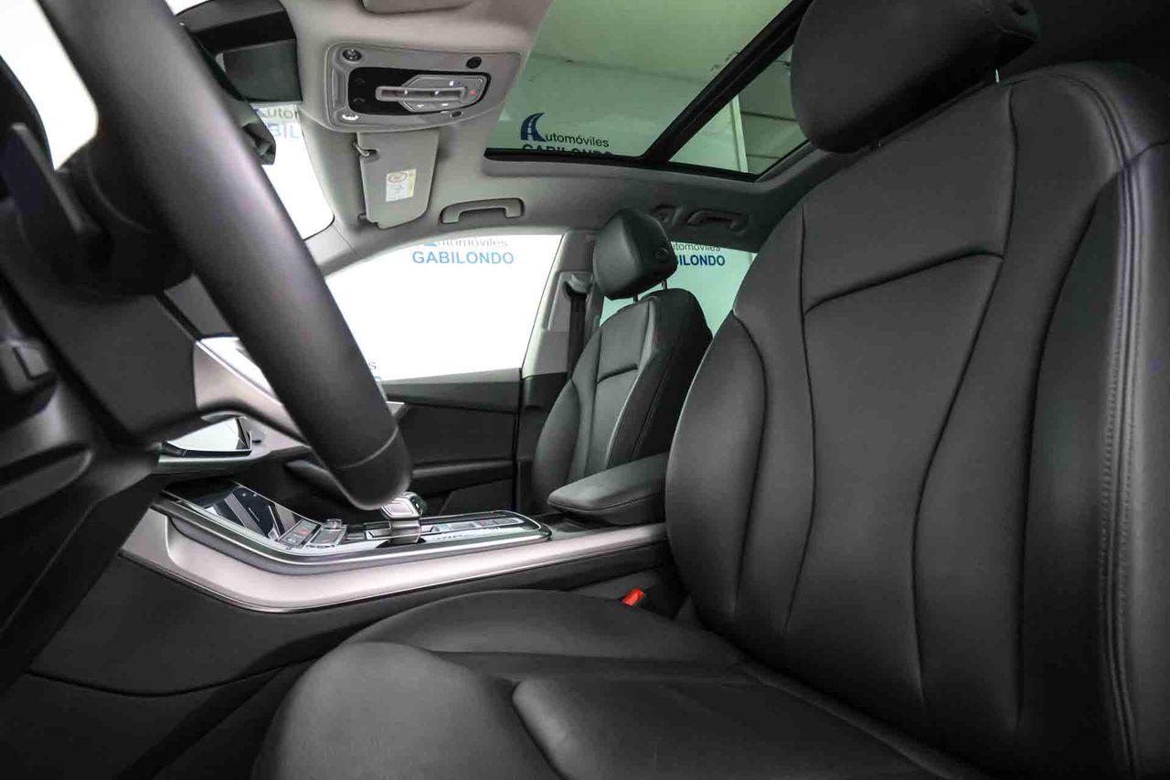 Audi Q8 50 TDI 210kW (286CV) quattro tiptronic **Techo panorámico** - Foto 32