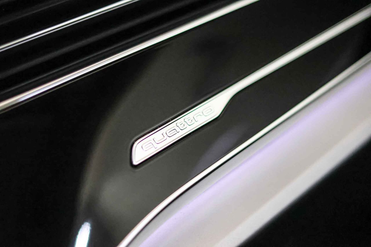 Audi Q8 50 TDI 210kW (286CV) quattro tiptronic **Techo panorámico** - Foto 56