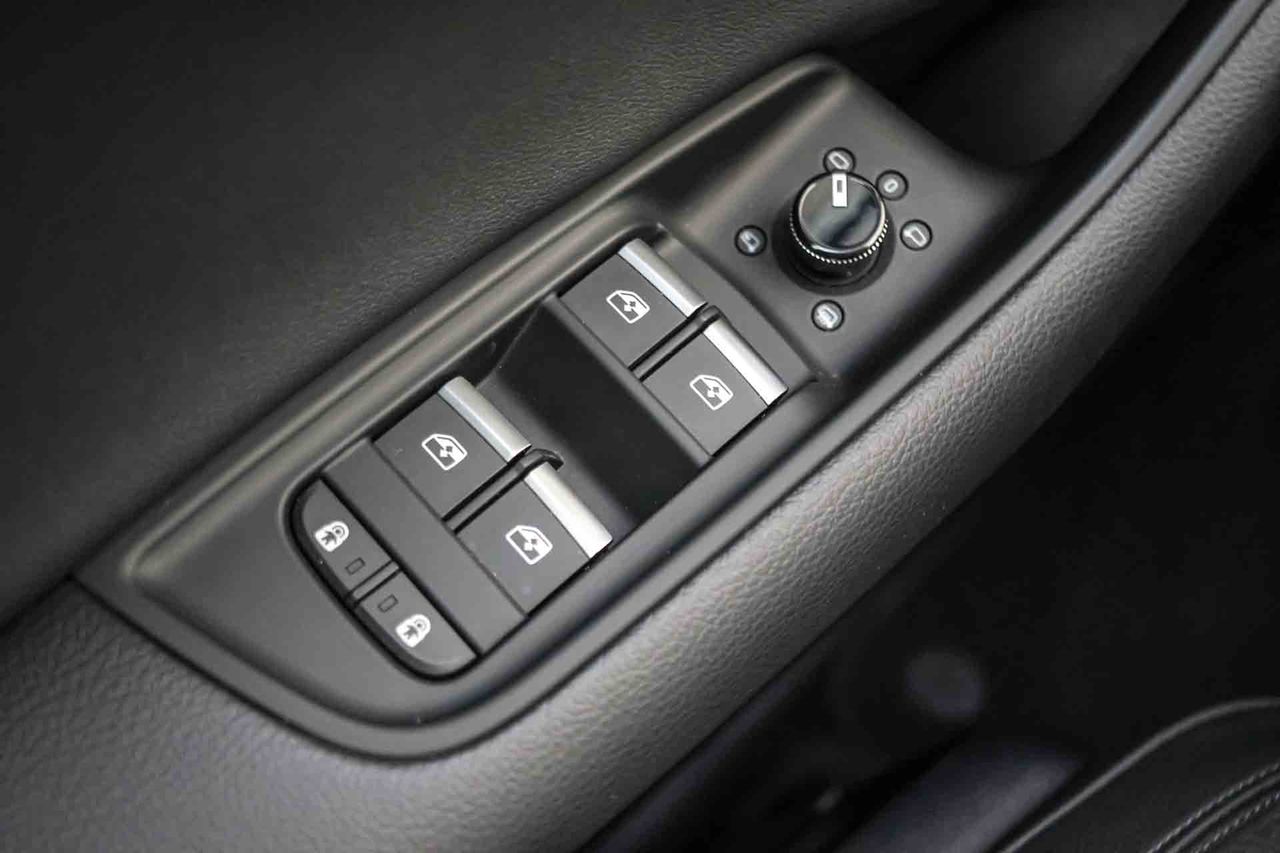 Audi Q8 50 TDI 210kW (286CV) quattro tiptronic **Techo panorámico** - Foto 35