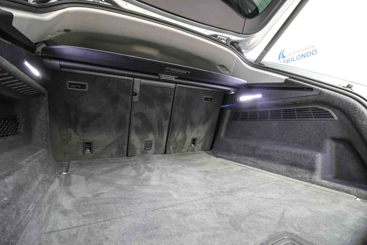 Audi Q8 50 TDI 210kW (286CV) quattro tiptronic **Techo panorámico** - Foto 60