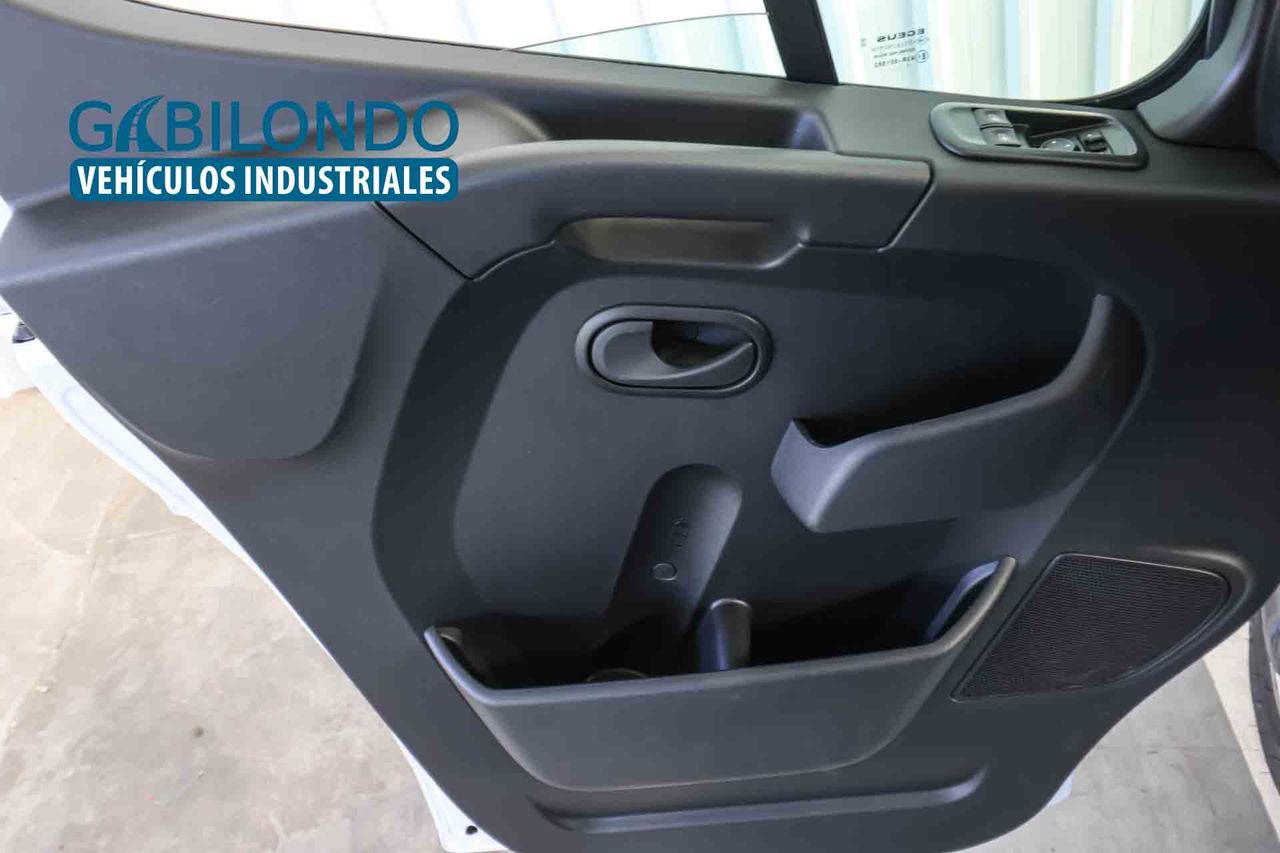 Renault Master Chasis Cabina Tracción L3 3500 Blue dCi **Plataforma elevadora** - Foto 28