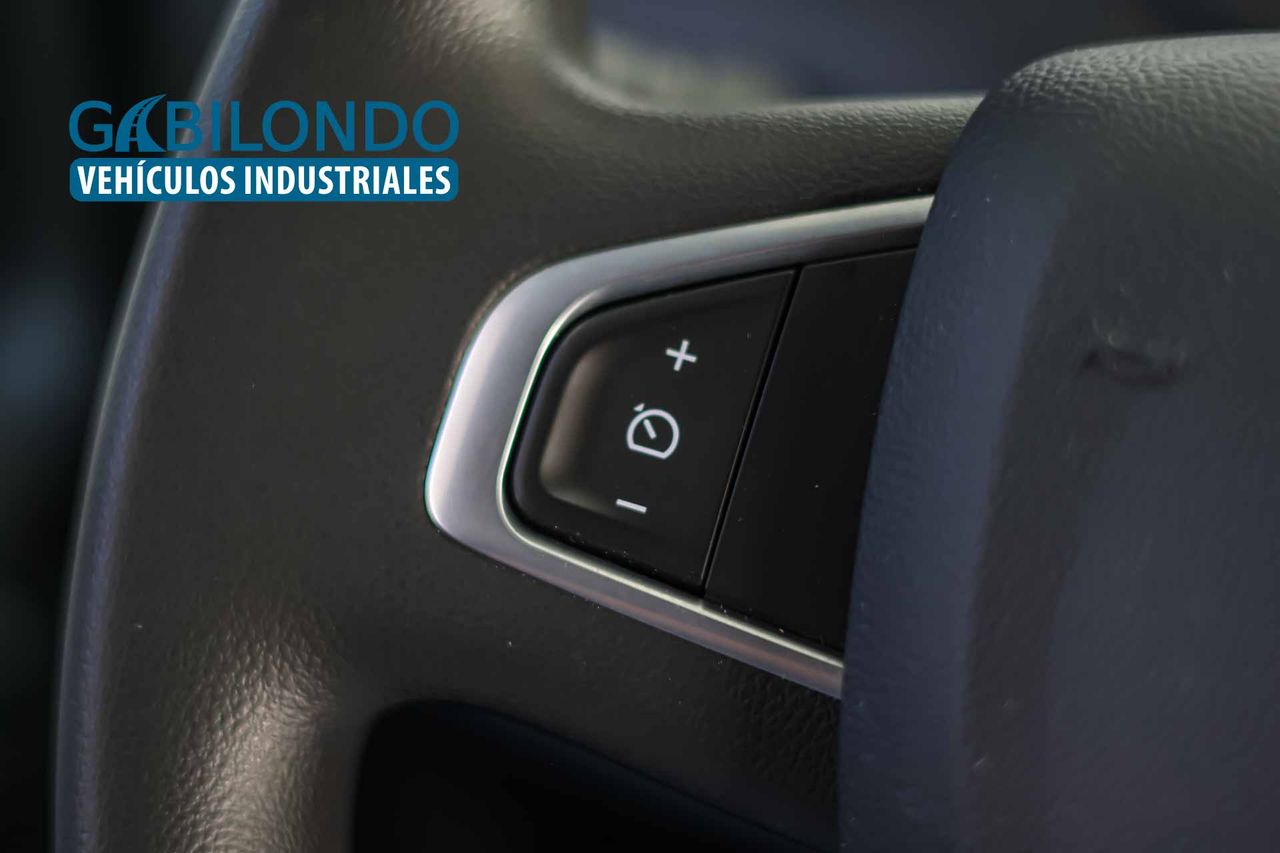 Renault Master Chasis Cabina Tracción L3 3500 Blue dCi **Plataforma elevadora** - Foto 32