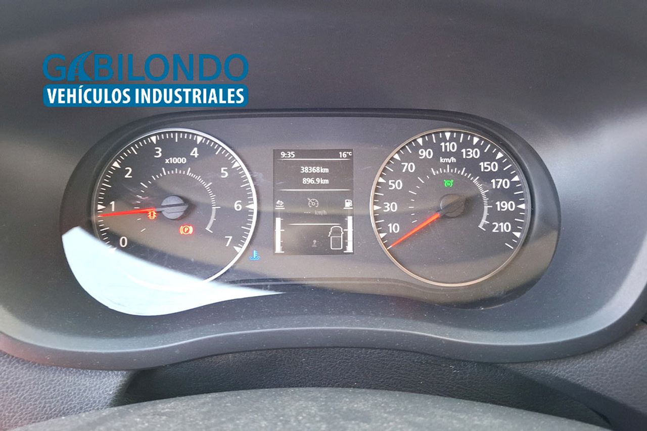Renault Master Chasis Cabina Tracción L3 3500 Blue dCi **Plataforma elevadora** - Foto 4