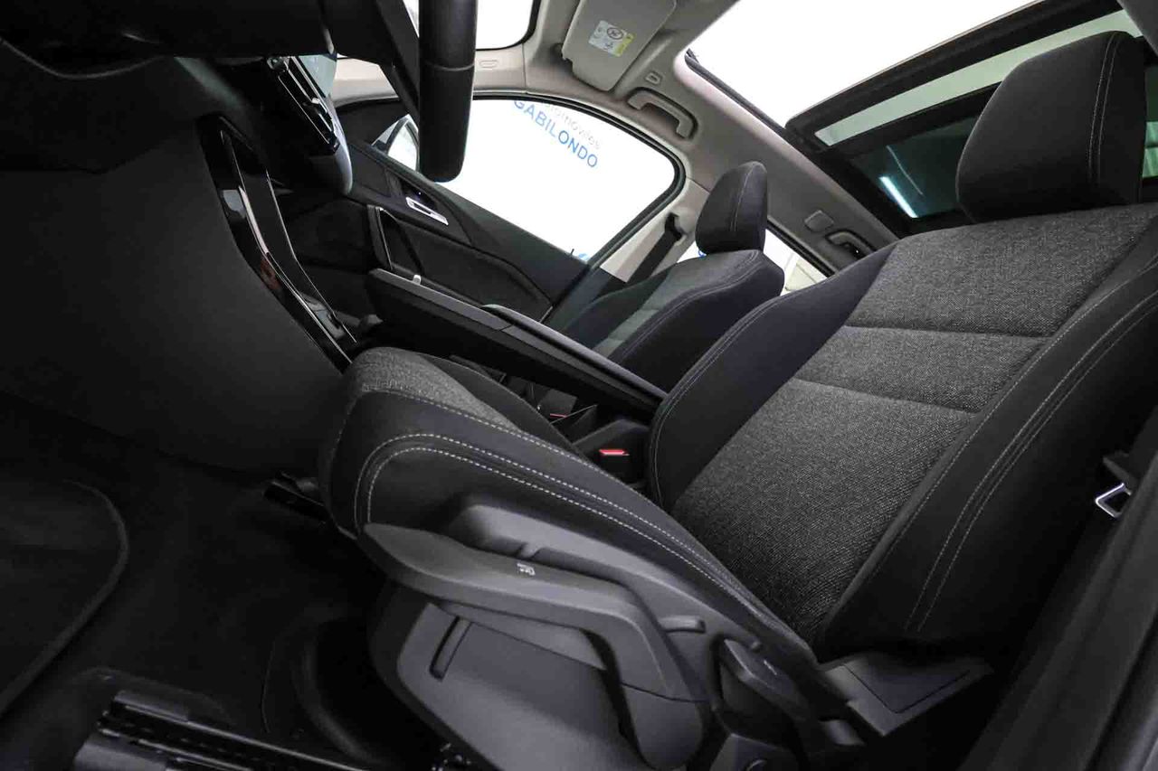 BMW X1 xDrive25e Techo panorámico - Foto 13