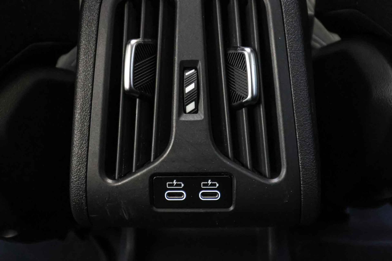BMW X1 xDrive25e Techo panorámico - Foto 57