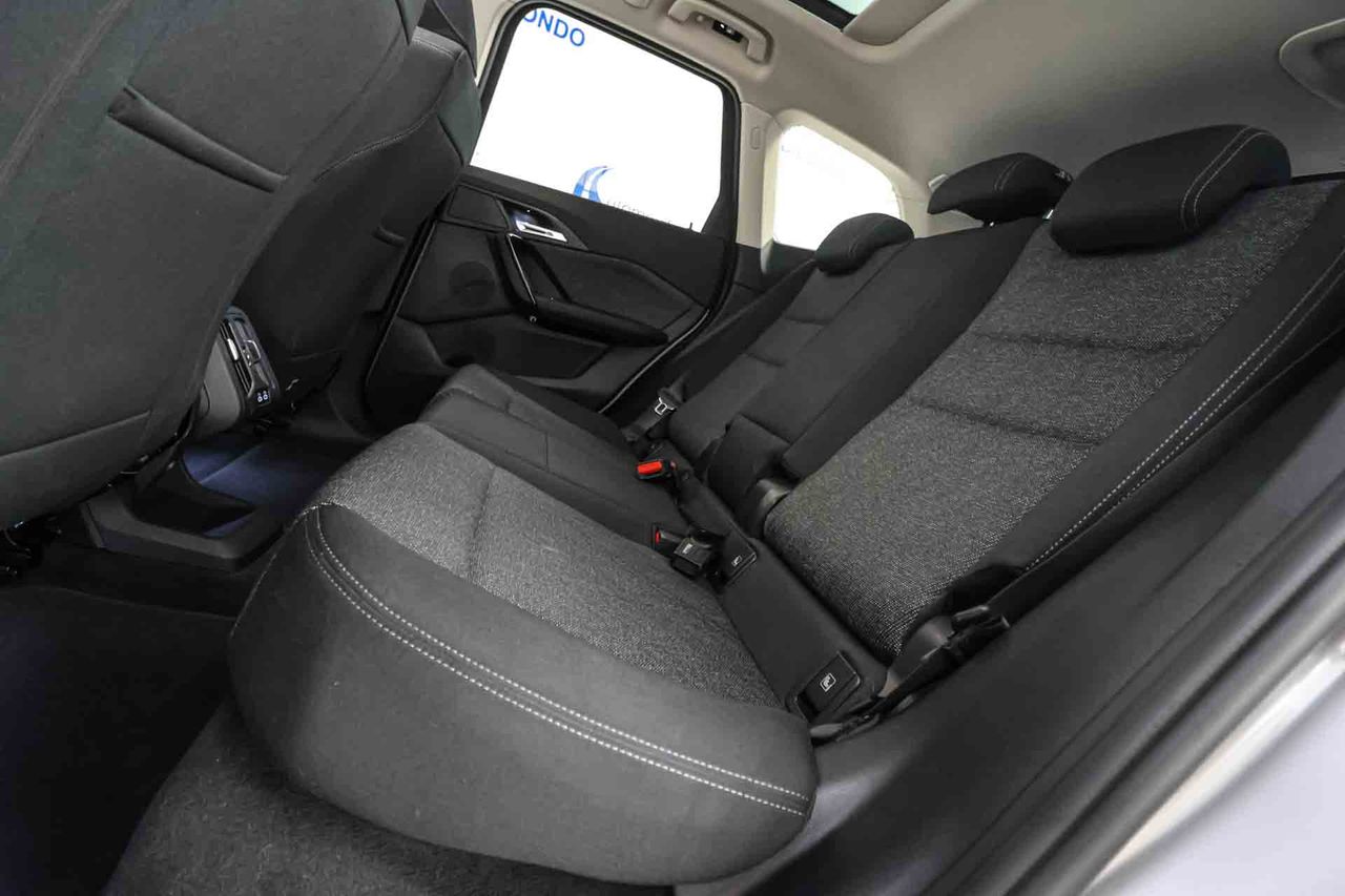 BMW X1 xDrive25e Techo panorámico - Foto 56