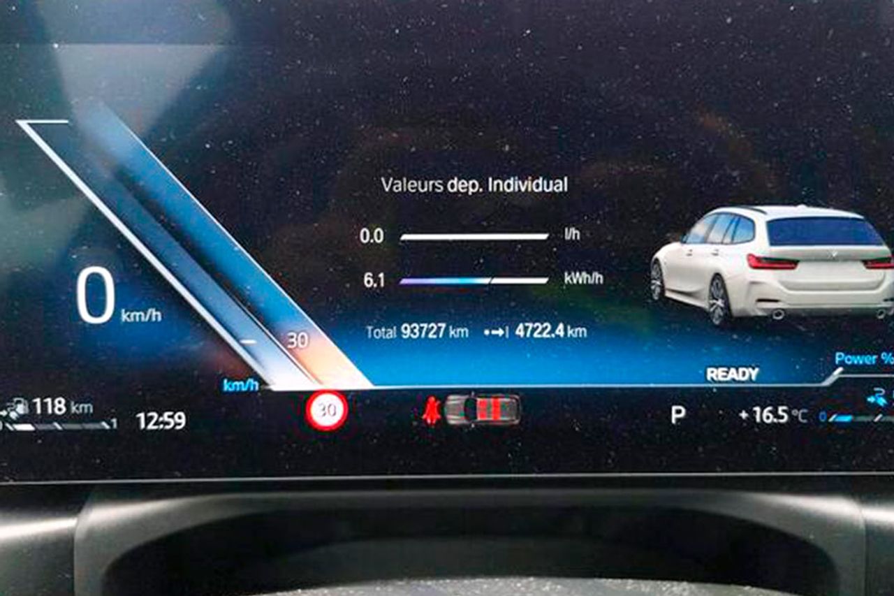 BMW Serie 3 320e xDrive Touring - Foto 4