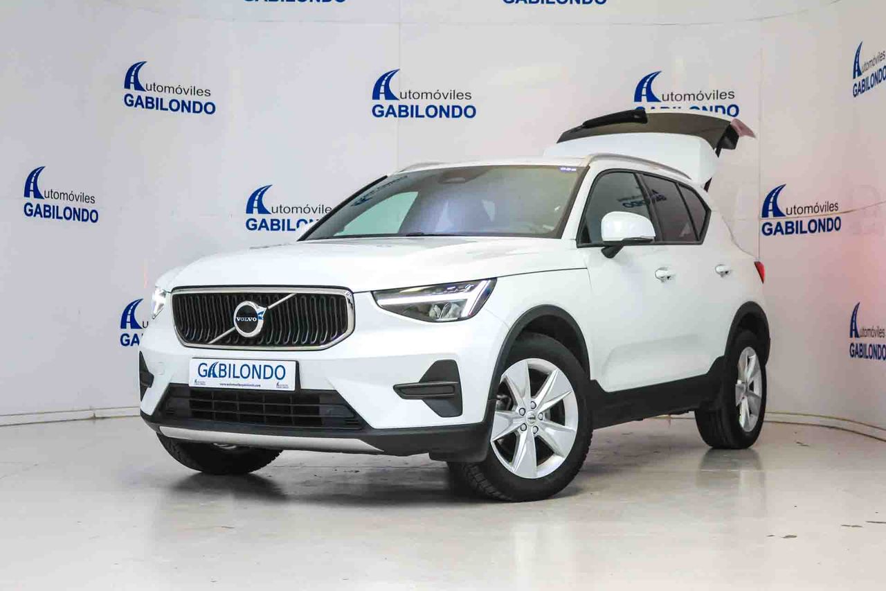 Volvo XC40 2.0 B3 G Essential Auto - Foto 20