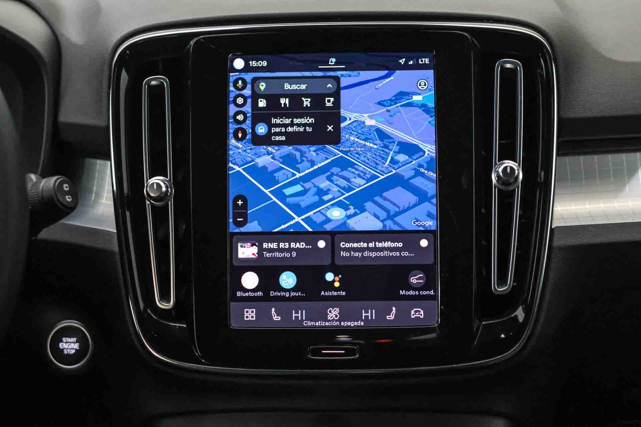 Volvo XC40 2.0 B3 G Essential Auto - Foto 44