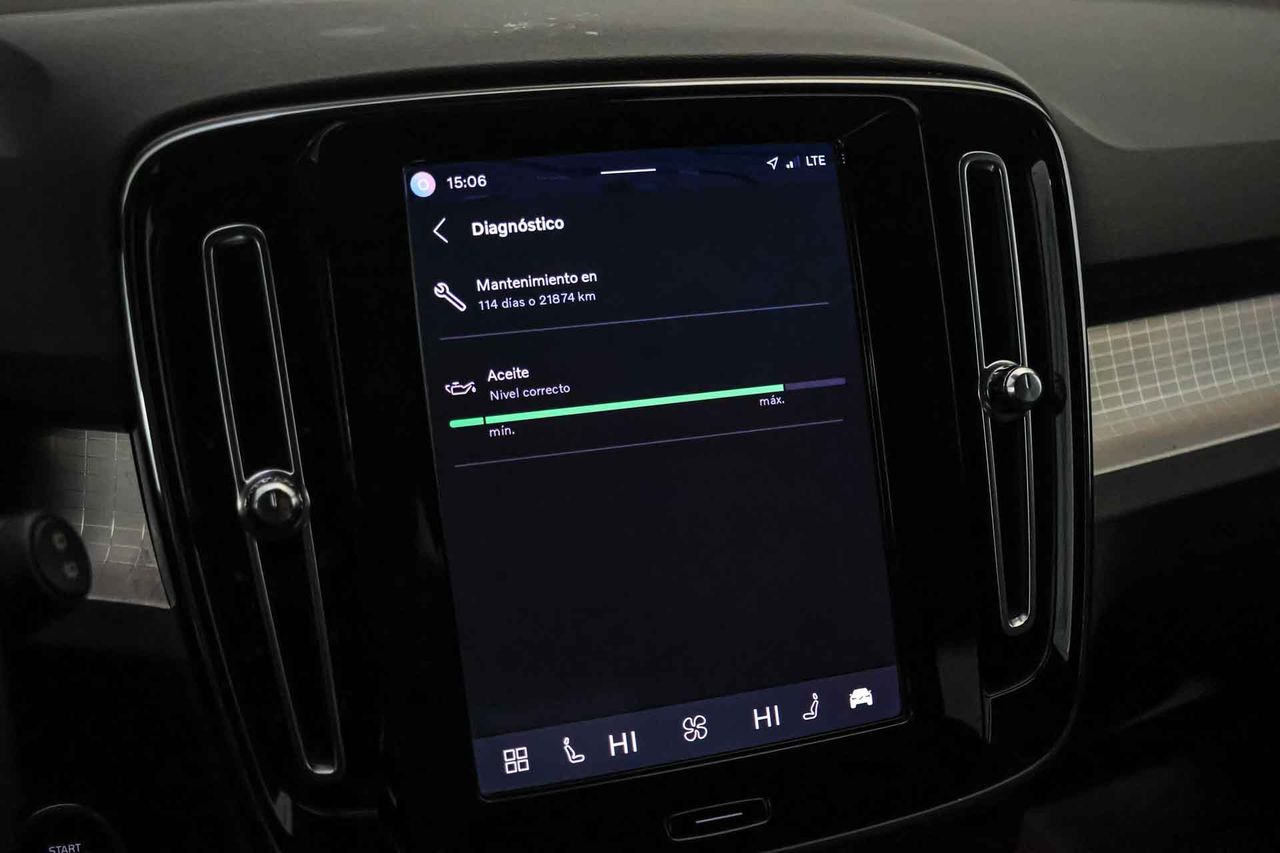 Volvo XC40 2.0 B3 G Essential Auto - Foto 59