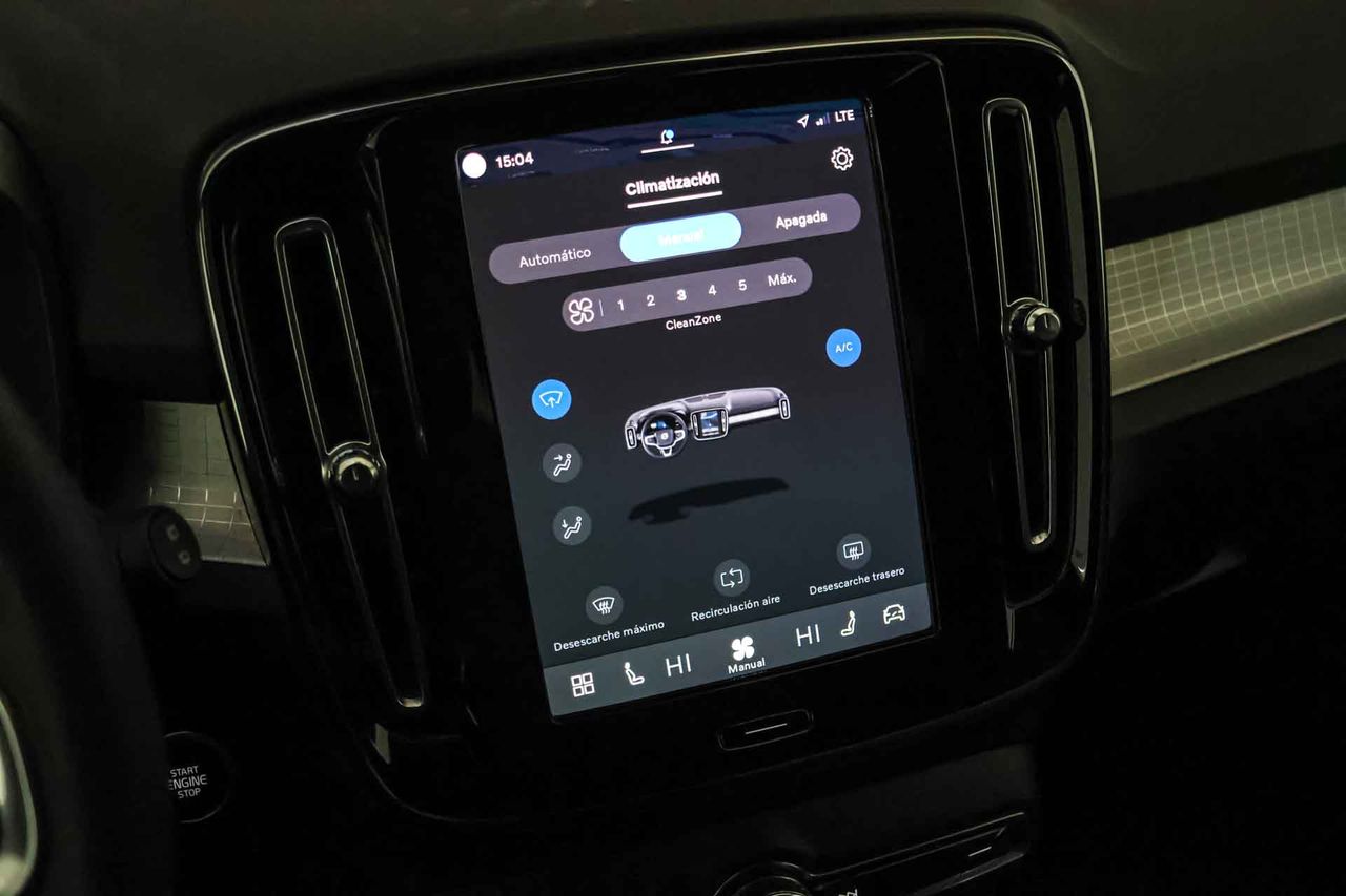 Volvo XC40 2.0 B3 G Essential Auto - Foto 54