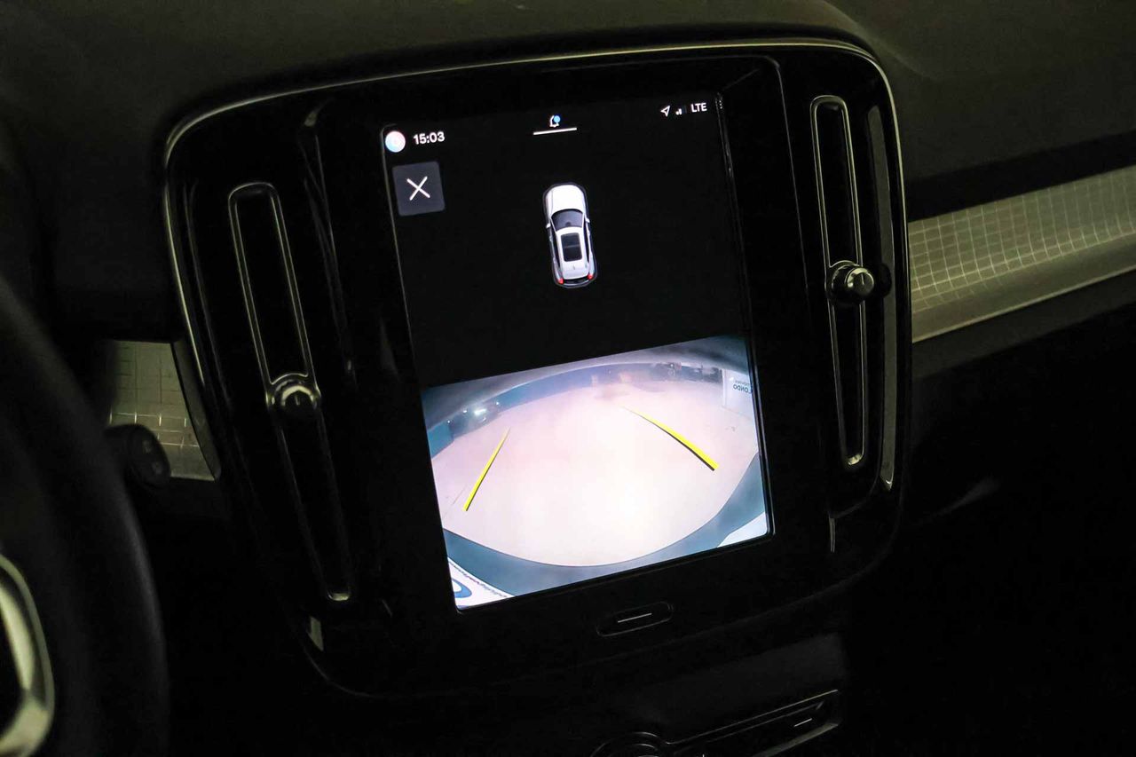 Volvo XC40 2.0 B3 G Essential Auto - Foto 51