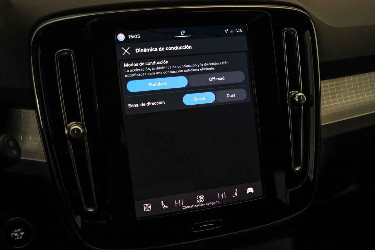 Volvo XC40 2.0 B3 G Essential Auto - Foto 56