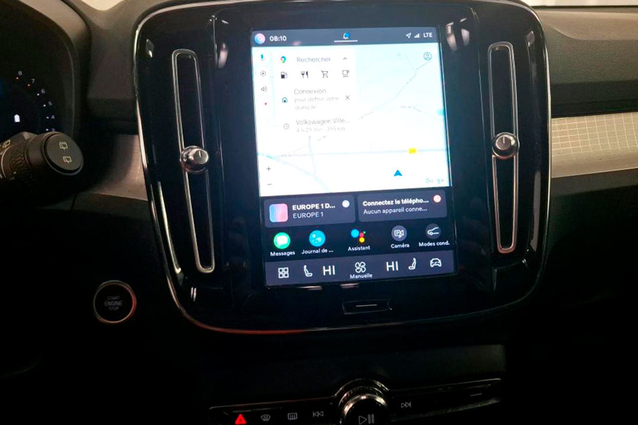 Volvo XC40 2.0 B3 G Essential Auto - Foto 7