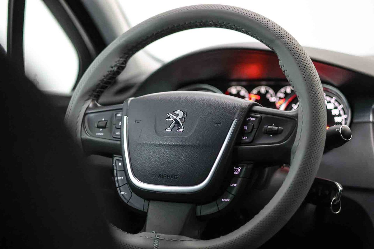 Peugeot 508 Active 1.6 e-HDI 115 - Foto 36