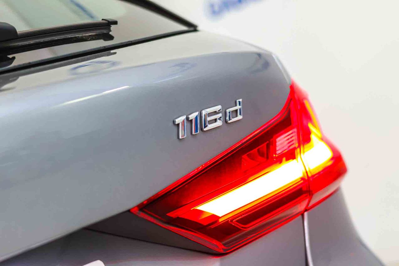 BMW Serie 1 116d - Foto 15