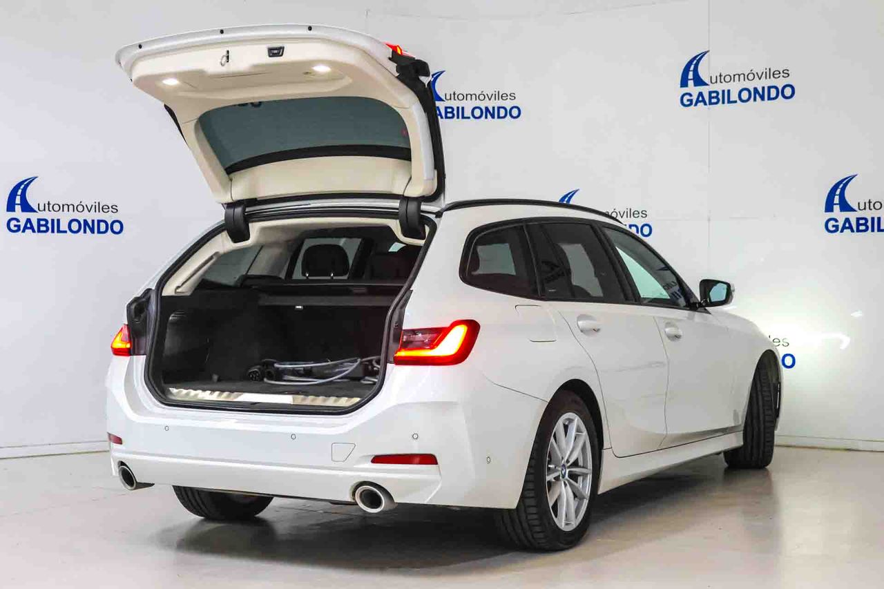 BMW Serie 3 320e Touring - Foto 24