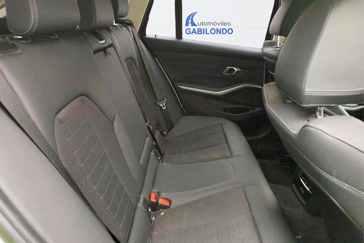 BMW Serie 3 320e Touring - Foto 7