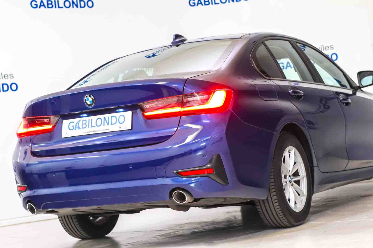 BMW Serie 3 318d - Foto 25