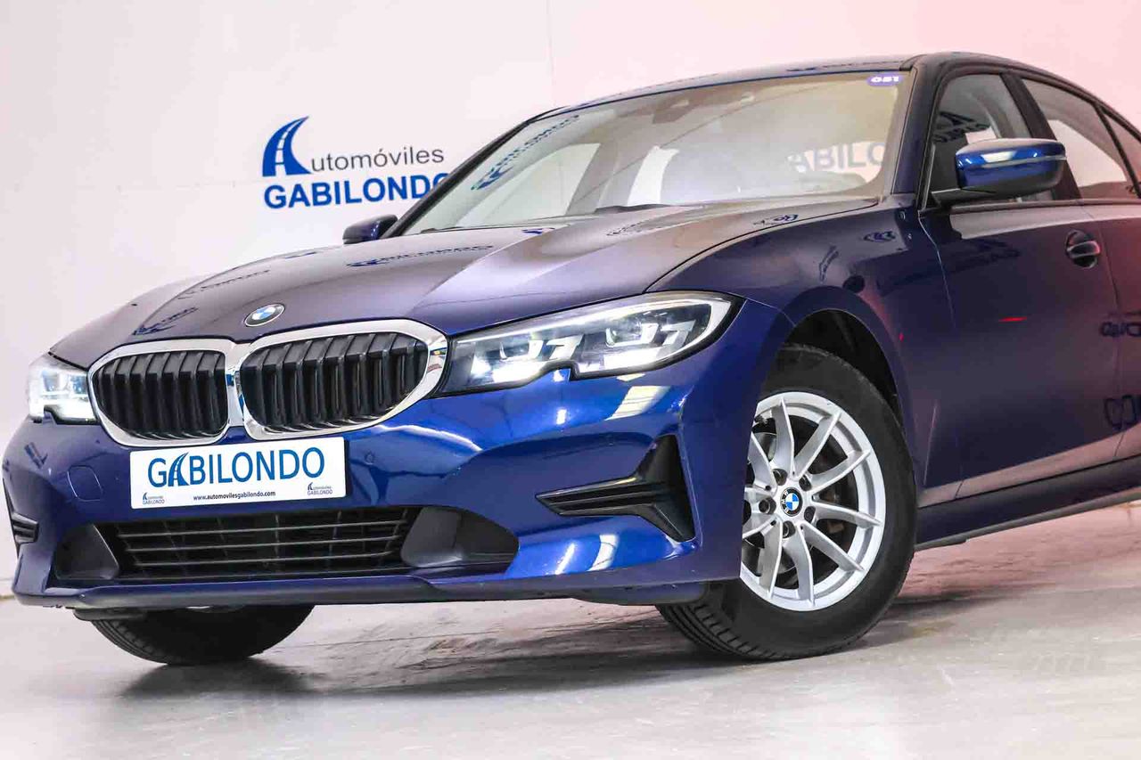 BMW Serie 3 318d - Foto 22