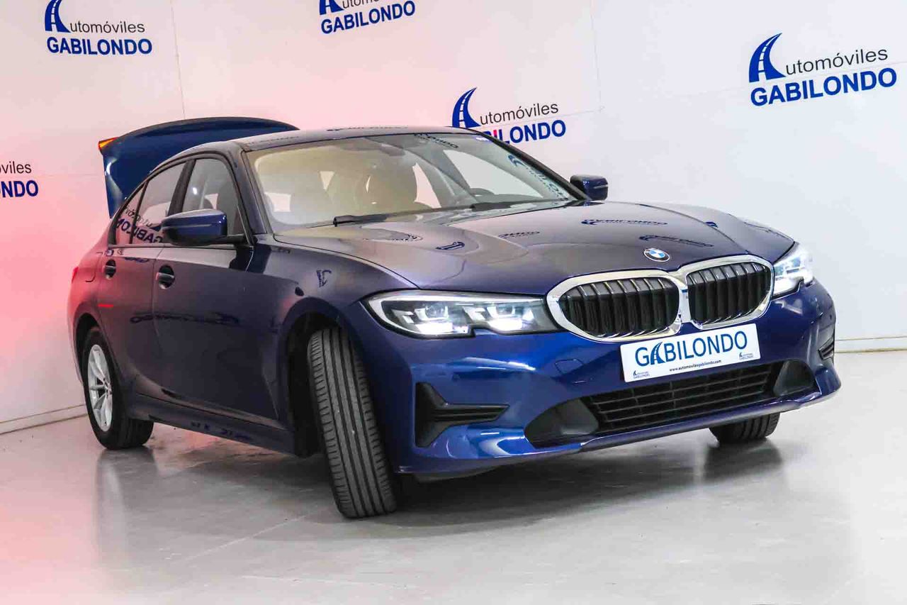 BMW Serie 3 318d - Foto 20